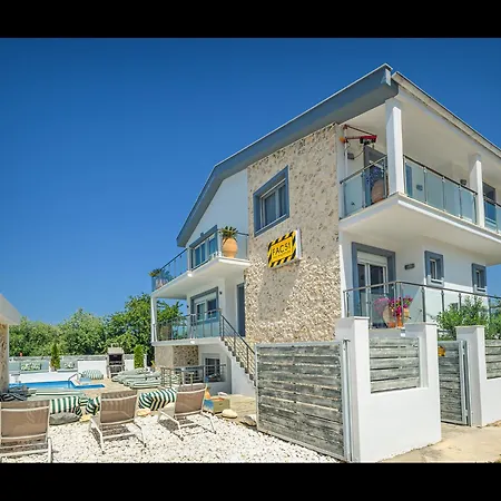 Hacienda Villa *